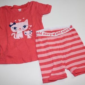 Old Navy 2 piece pj's